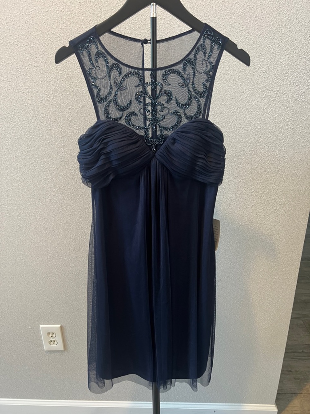 NWT Y2K JS Boutique Cocktail/Wedding Navy Sleeveless Embroidered Mini Dress Sz 8